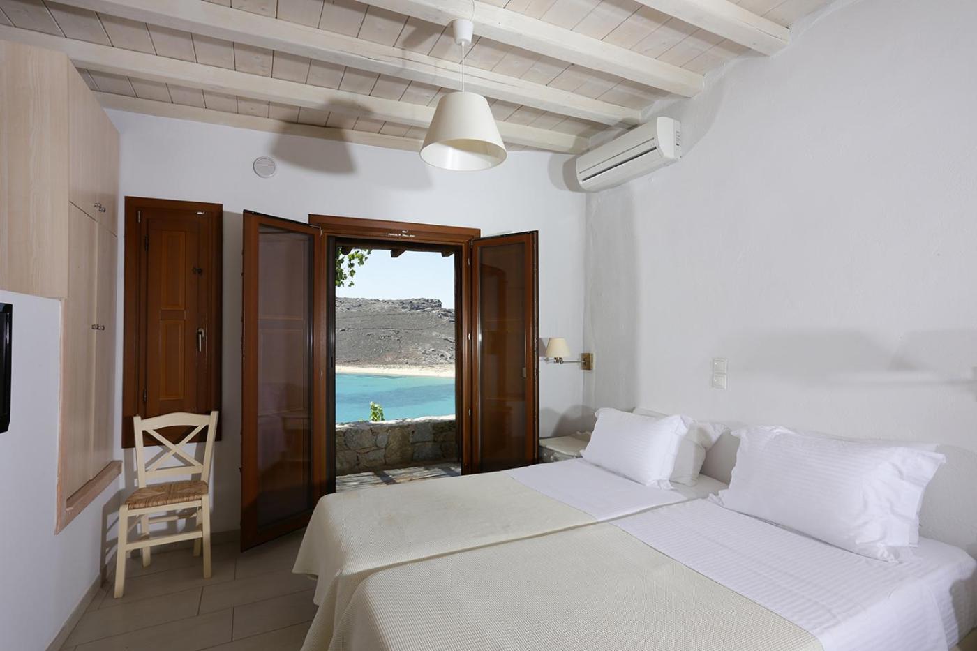 ホテル Albatros Club Mykonos Panormos  エクステリア 写真