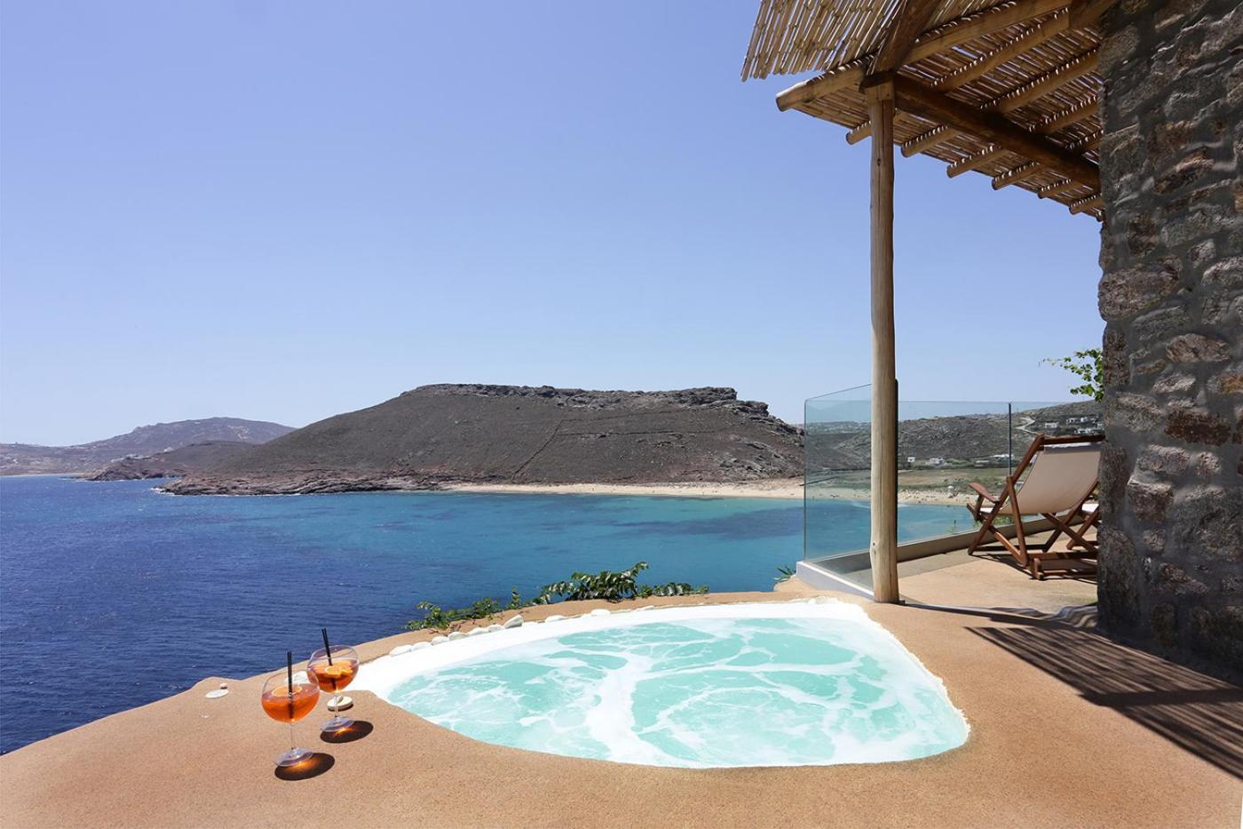 ホテル Albatros Club Mykonos Panormos  エクステリア 写真