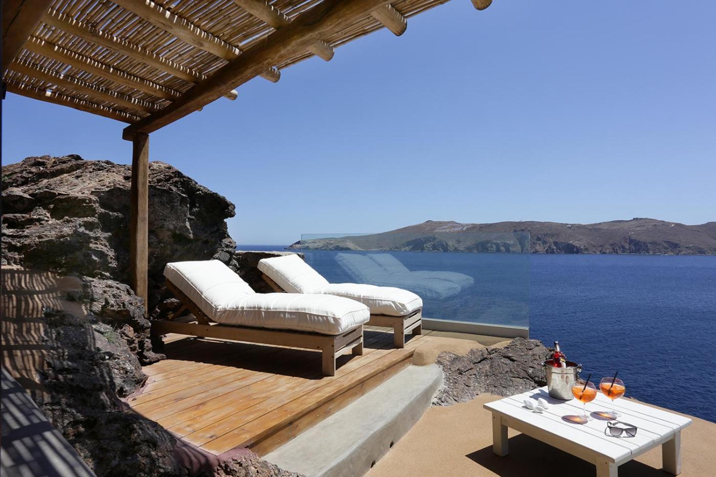 ホテル Albatros Club Mykonos Panormos  エクステリア 写真